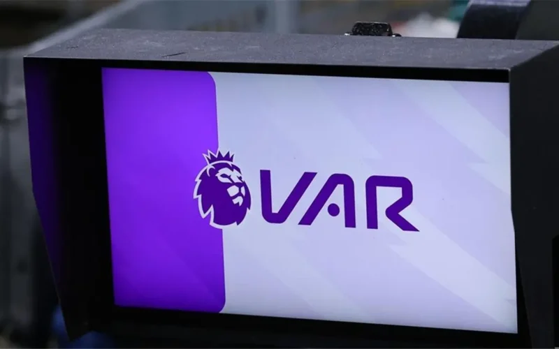 رابطة الدوري الإنجليزي تتحرك ضد قاعدة فيفا الجديدة وفق تقارير شبكة سكاي